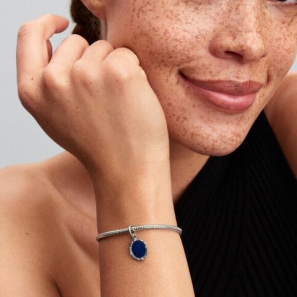 Pandora Disney Snow White Magic Mirror Dangle Charm - Picture 6 of 6